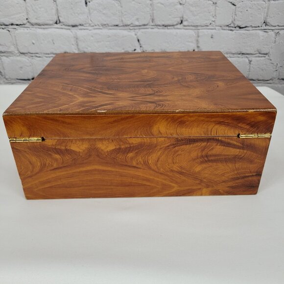 Quality Importers Trading Co Humidor Supreme Brown Wood Cigar Storage Box - Picture 6 of 9